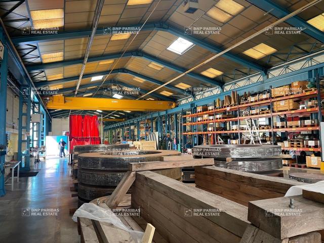 Local Commercial vente à Bourg-en-Bresse, Jassans-riottier