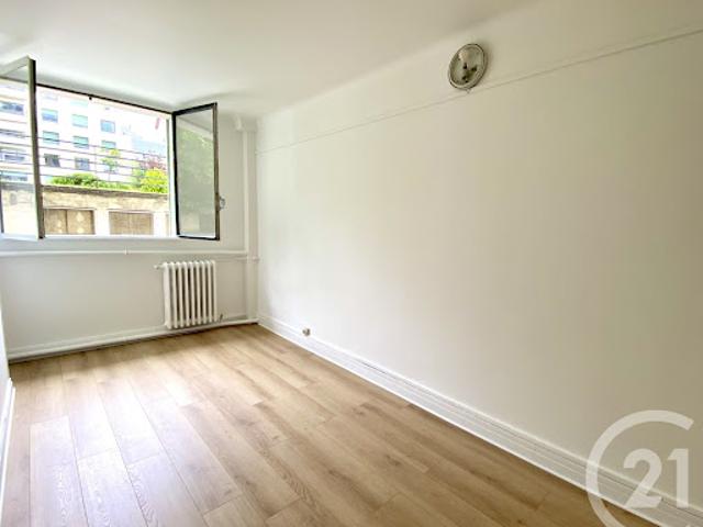 Studio vente à Paris, Île-de-France