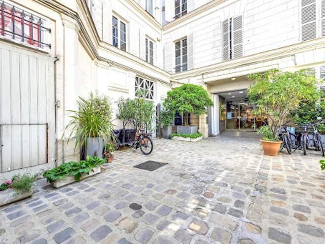 Studio vente à Paris, Île-de-France