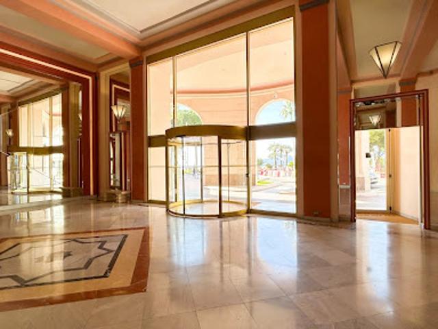 Studio vente à France métropolitaine, Vallauris