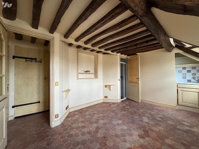 Studio vente à Versailles