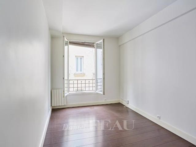 Studio vente à Paris, Île-de-France