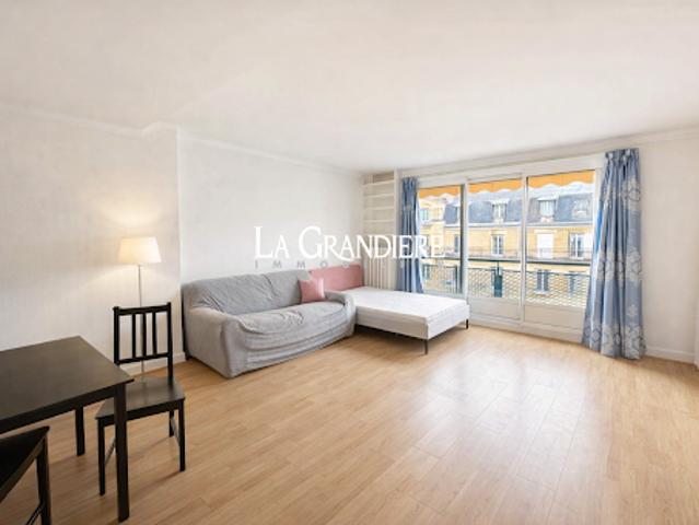 Studio vente à Paris, Île-de-France