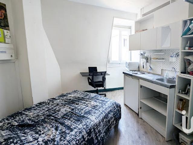 Studio vente à Paris, Quartier de l'Europe