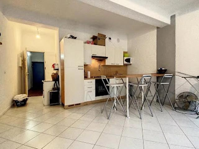 Studio vente à Arrondissement de Draguignan, Draguignan