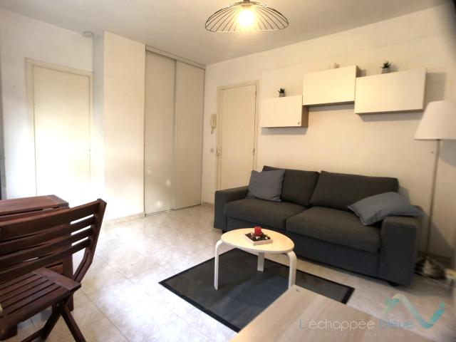Appartement vente à Arrondissement de Toulon, Hyères