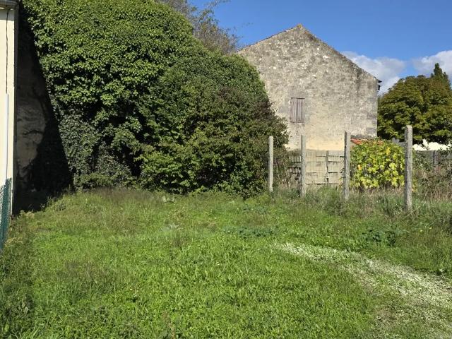 Terrain vente à Blaye, Saint-seurin-de-cursac