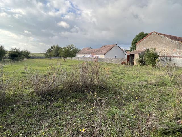 Terrain vente à Fontemeurant, Saint-Pierre-les-Étieux