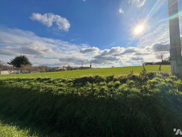 Terrain vente à Castelsarrasin, Beaumont-de-lomagne