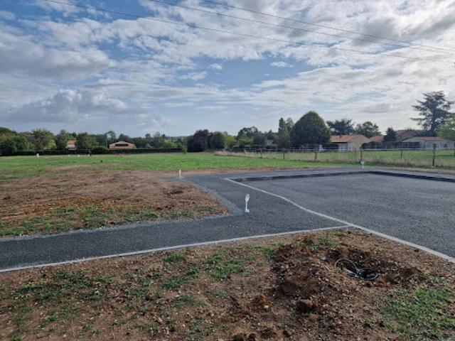 Terrain vente à France métropolitaine, Mosnac