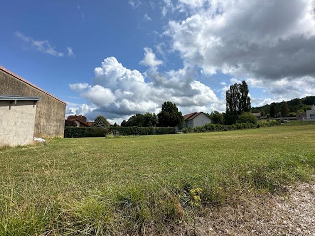 Terrain vente à Vesoul, Vaivre-et-montoille