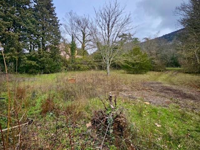 Terrain vente à France métropolitaine, La Destrousse