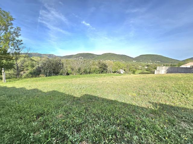 Terrain vente à Tournon-sur-Rhône, Charmes-sur-rhône