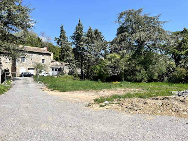 Terrain vente à Largentière, Saint-privat
