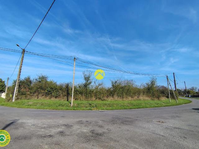 Terrain vente à Saint-Amand-Montrond, Mornay-sur-allier