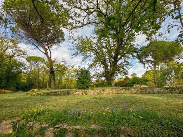 Terrain vente à Grasse, Châteauneuf-grasse