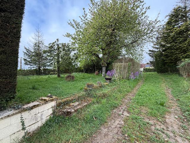 Terrain vente à Lons-le-Saunier, Bletterans