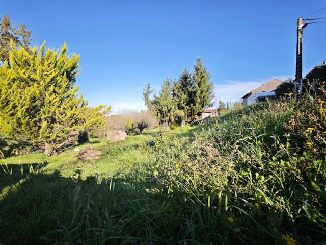 Terrain vente à France métropolitaine, Saint-sardos