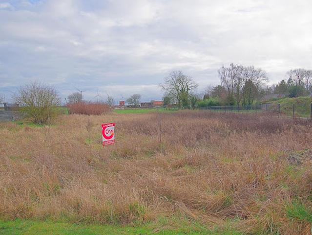 Terrain vente à Péronne, Maucourt