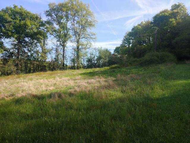 Terrain vente à Nontron, Saint-pardoux-la-rivière