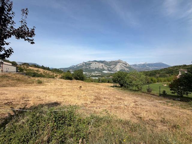 Terrain vente à Forcalquier, Claret