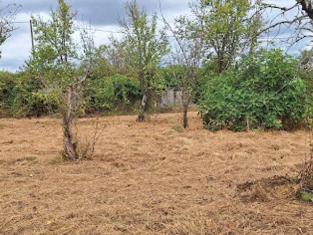 Terrain vente à Châteauroux, Tendu