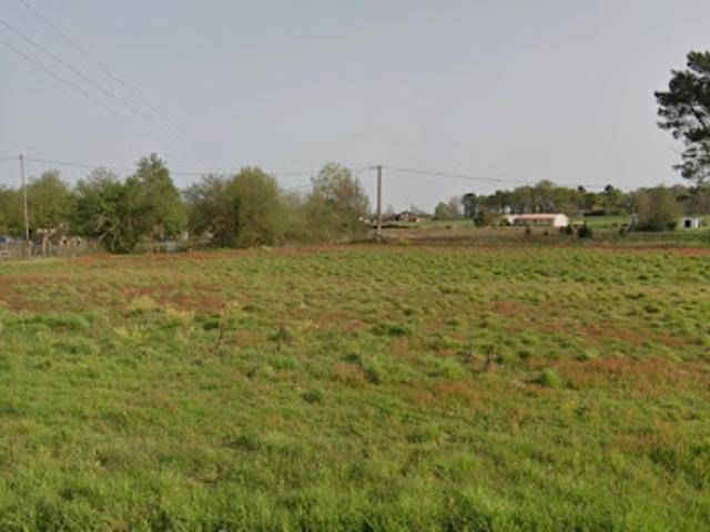 Terrain vente à Grézet-cavagnan, Lot-et-Garonne