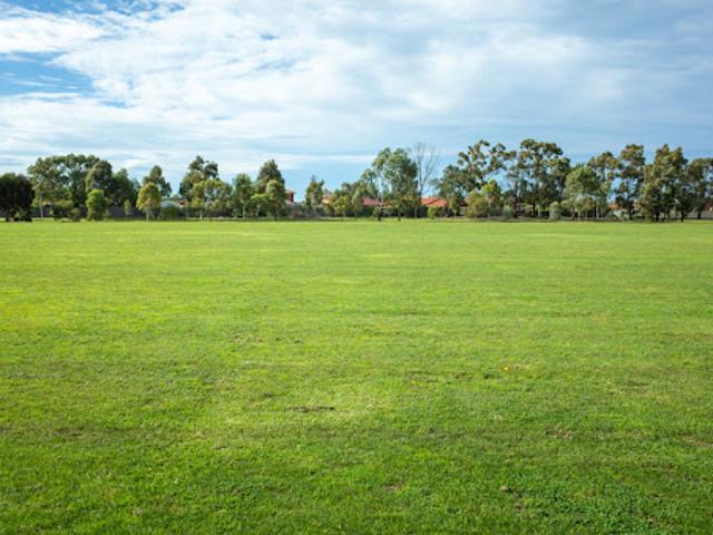 Terrain vente à France métropolitaine, Le Pian-médoc