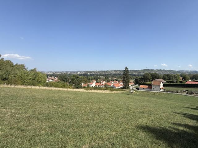 Terrain vente à Bellerive-sur-Allier, Allier