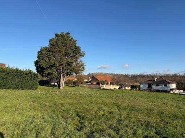 Terrain vente à Bourg-en-Bresse, Montluel