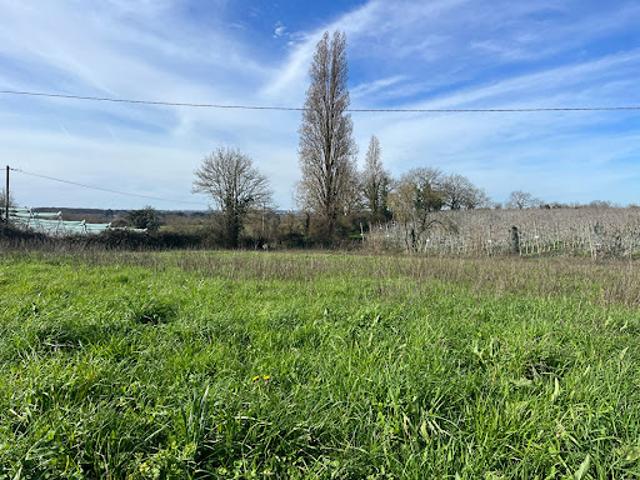 Terrain vente à France métropolitaine, Carquefou