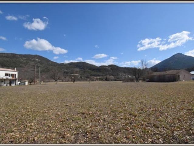 Terrain vente à Castellane