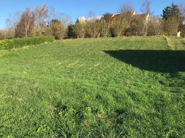Terrain vente à Compiègne, Lachelle