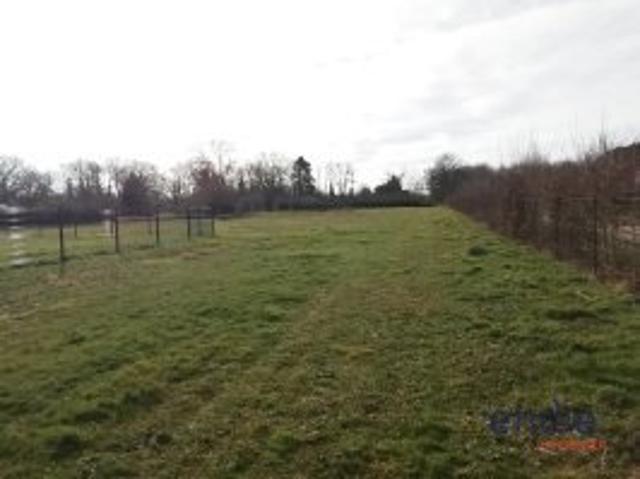 Terrain vente à Saint-Amand-Montrond, La Guerche-sur-l'aubois