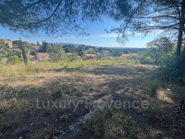 Terrain vente à France métropolitaine, Gréasque