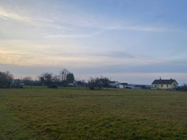 Terrain vente à Vichy, Varennes-sur-allier