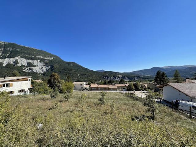 Terrain vente à Castellane, La Mure-argens