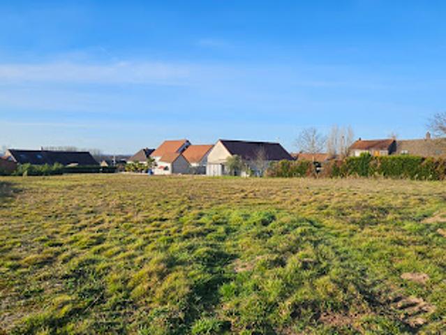 Terrain vente à Louhans-Châteaurenaud, Ouroux-sur-saône
