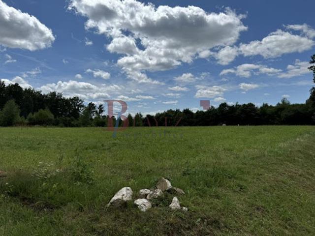Terrain vente à Ussel, Laval-sur-luzège