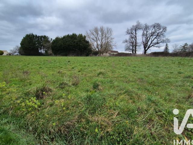 Terrain vente à Jonzac, Allas-bocage