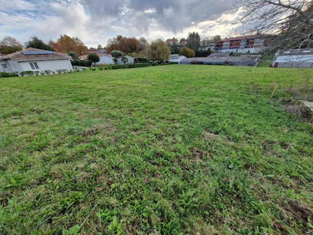 Terrain vente à France métropolitaine, Mugron