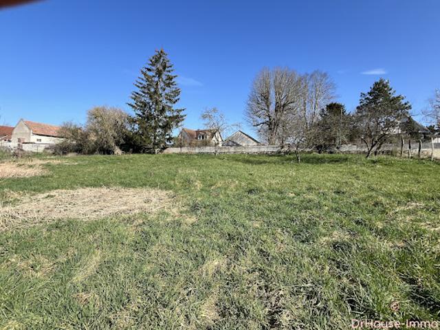 Terrain vente à Saint-Benoît-sur-Seine, Aube