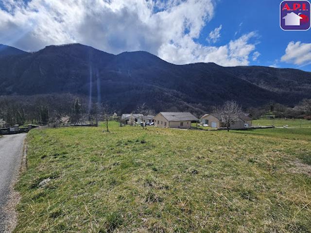 Terrain vente à Foix, Savignac-les-ormeaux
