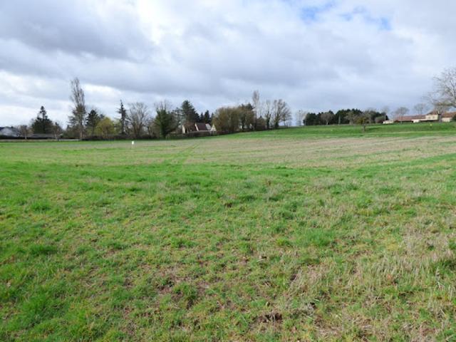Terrain vente à Moulins, Bressolles