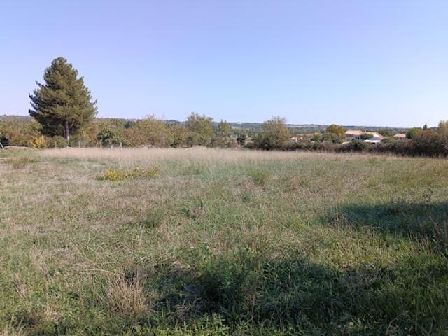 Terrain vente à Saint-Martin-de-Saint-Maixent, Deux-Sèvres