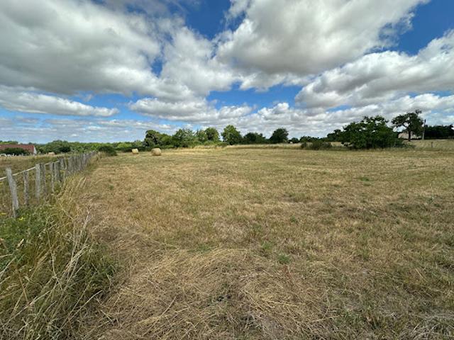 Terrain vente à Cosne-Cours-sur-Loire, Bulcy