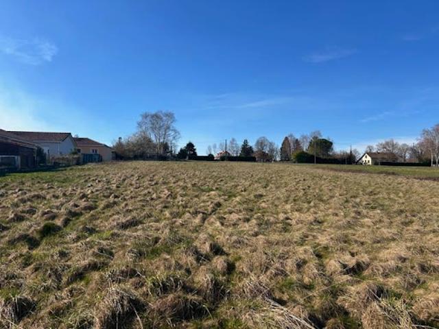 Terrain vente à Bagnères-de-Bigorre, Lannemezan