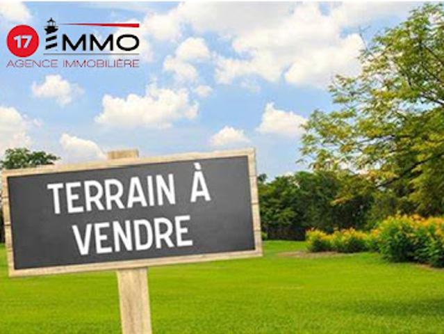 Terrain vente à Croix-chapeau, La Garde aux Valets