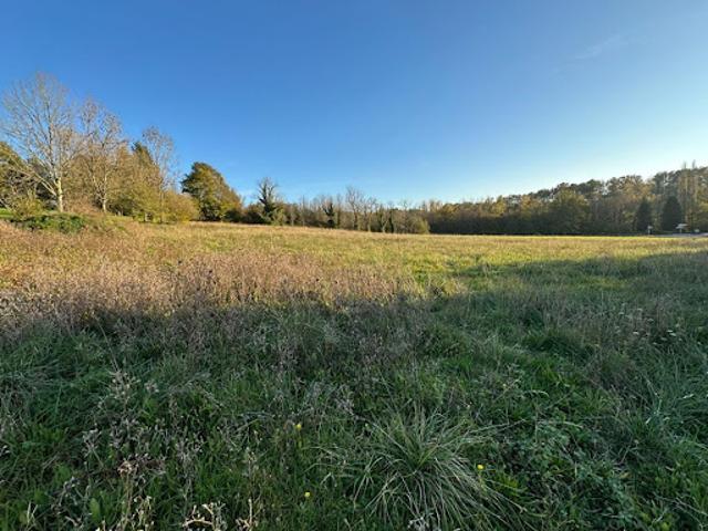 Terrain vente à Nontron, Saint-jean-de-côle