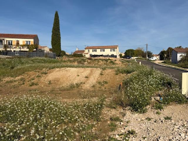 Terrain vente à Lotissement les Allées de Tanalia, Meyreuil